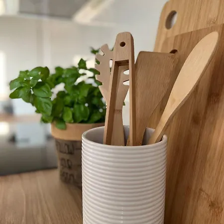 Nyaraló Wanderlust East73 *